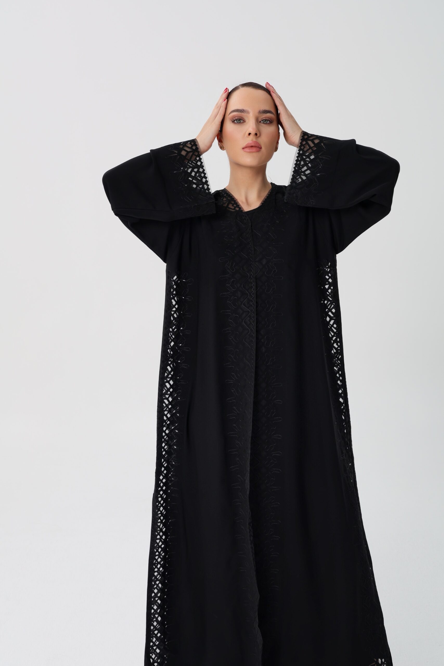 img_4031 w.Mukhwar abaya - Image 1